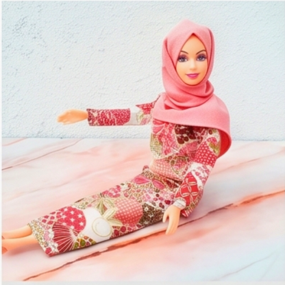 Jeeness Hijab Doll